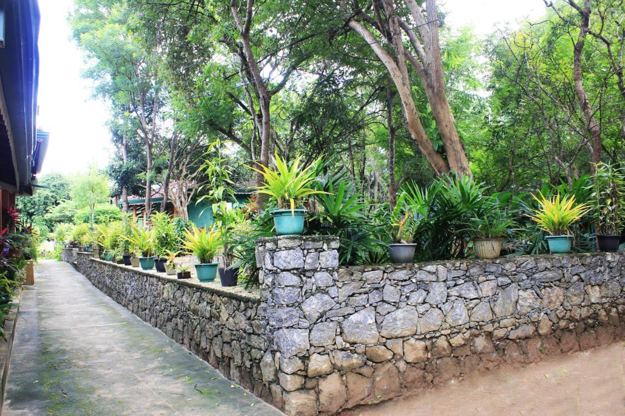 Sigiriya Melrose Villas ภายนอก รูปภาพ